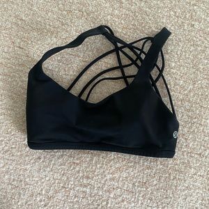 Lululemon sports bra